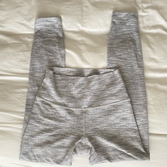lululemon athletica Pants - Lululemon Wunder Under Leggings 25”